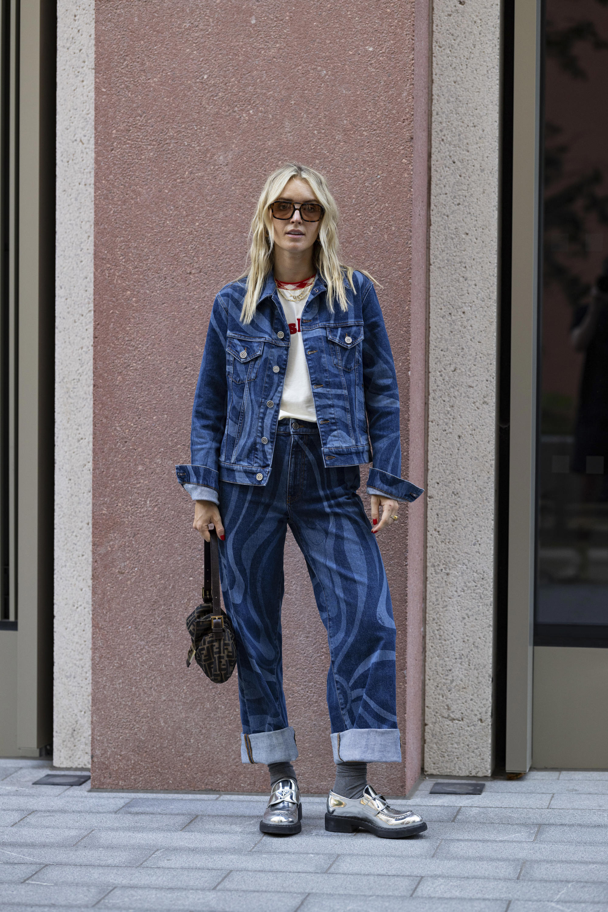 Cómo vestir bien en otoño: total denim