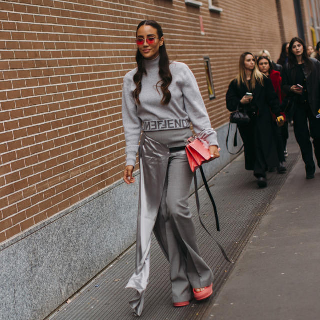 12 ideas elegantes y en tendencia para combinar el gris como una auténtica experta este 2025