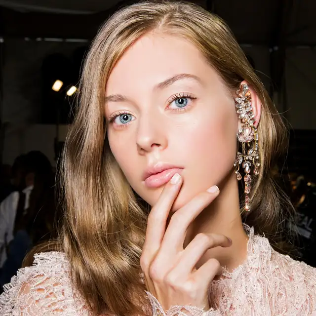 Uñas primavera 2025: 25 diseños en tendencia, vuelven los colores pastel y el estilo minimal elegante