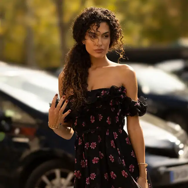 6 vestidos de Stradivarius cortos con flores que son máxima tendencia e ideales para verano